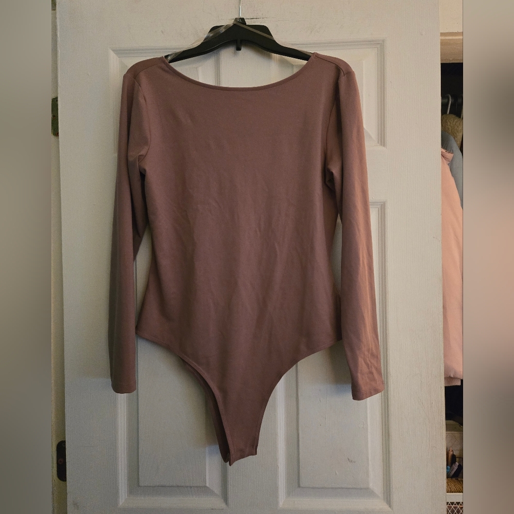 NWOT Arizona Long Sleeve Bodysuit